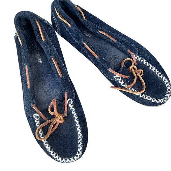 Minnetonka Navy Blue Suede Women's Sebago Moccasins Loafers Size 8.5 - Picture 1 of 7